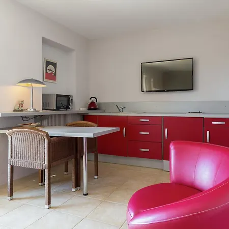 18Thc Perfumer'S Home, Heated Pool & View Villa